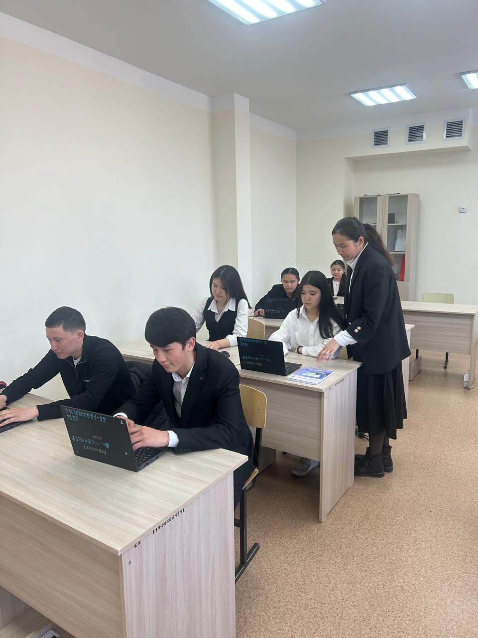 "Информатика пәнінен ҰБТ кездесетін есептерге талдау жасау"